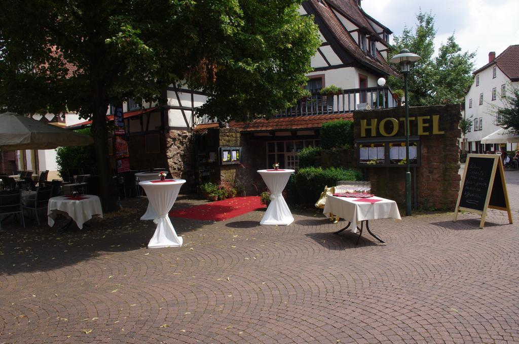 Hotel Restaurant Altes Badhaus エーバーバッハ エクステリア 写真