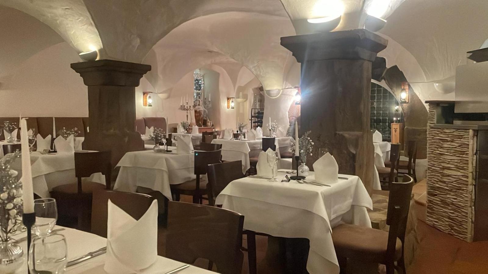 Hotel Restaurant Altes Badhaus エーバーバッハ エクステリア 写真