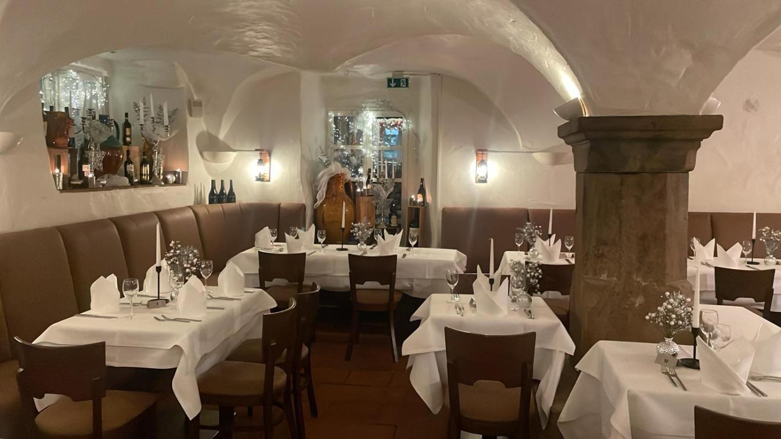 Hotel Restaurant Altes Badhaus エーバーバッハ エクステリア 写真