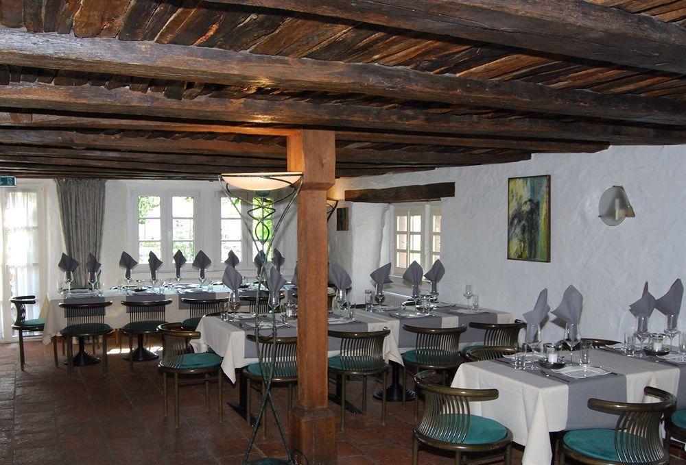 Hotel Restaurant Altes Badhaus エーバーバッハ エクステリア 写真
