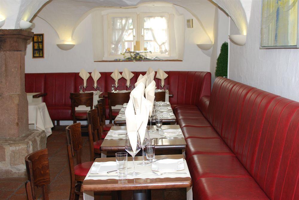 Hotel Restaurant Altes Badhaus エーバーバッハ エクステリア 写真