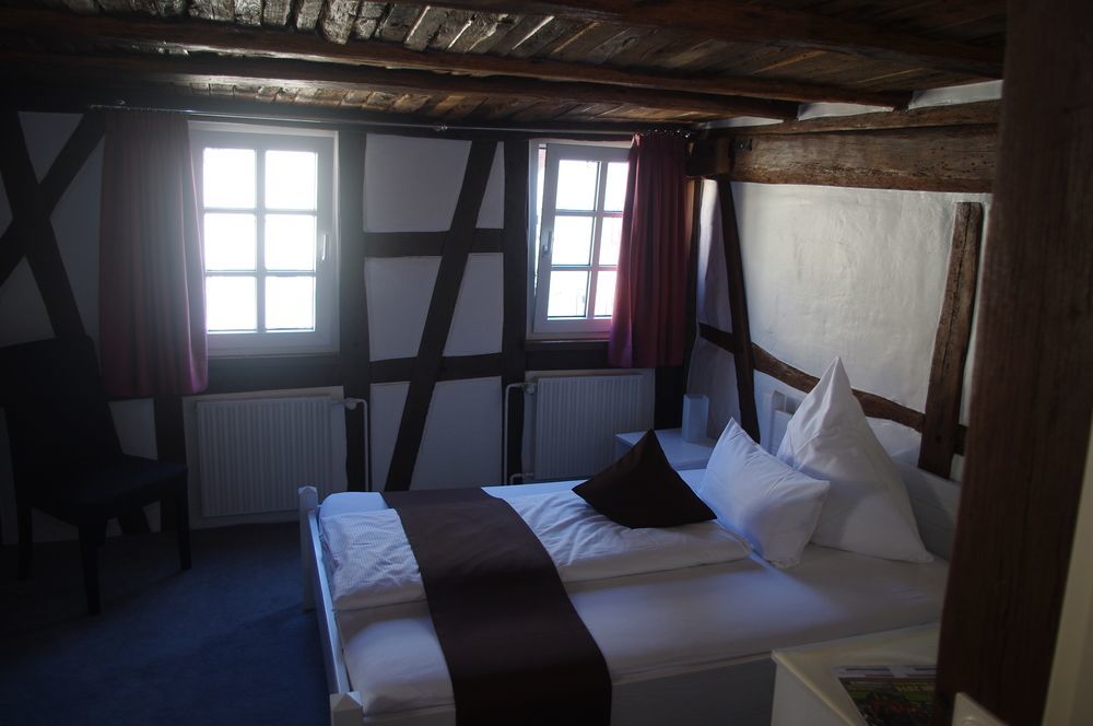 Hotel Restaurant Altes Badhaus エーバーバッハ エクステリア 写真
